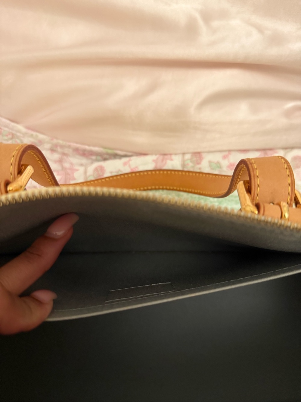 Louis Vuitton Rosewood PM Baby Yellow Vernis Leather - Picture 4 of 10